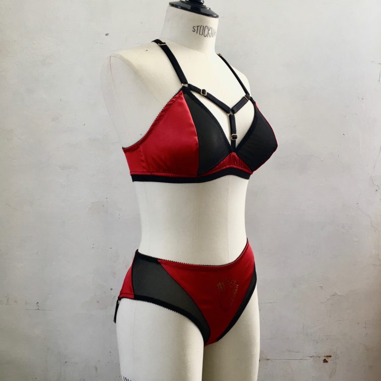 soutien gorge harnais en soie – Image 4