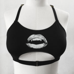 Brassière vampire
