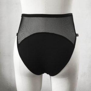 Culotte sucking