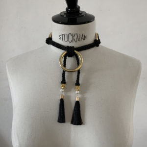 Choker bondage